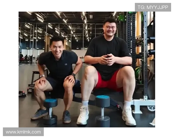 梦中与姚明握手的奇妙体验与篮球梦想的追寻之旅