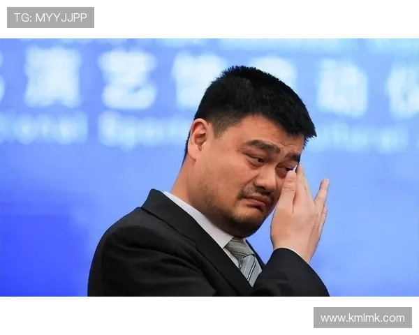 姚明:从篮球场上的巨人到全球体育文化的桥梁 姚明:从篮球场上的巨人到全球体育文化的桥梁