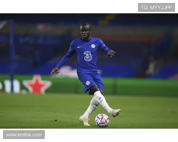 阿昌庞处子球闪耀蓝军全场2射2正表现高效完成3次解围4次拦截